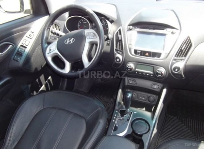 Hyundai ix35 2013, 38,000 km - 2.4 l - Bakı