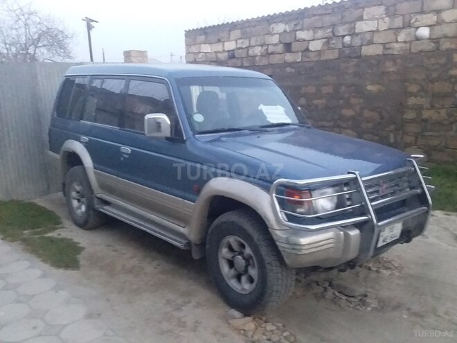 Mitsubishi Pajero 1993, 350,000 km - 3.5 л - Bakı