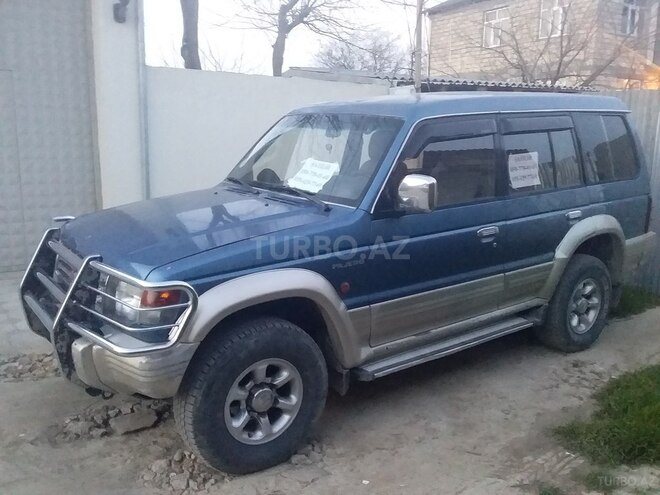 Mitsubishi Pajero 1993, 350,000 km - 3.5 л - Bakı