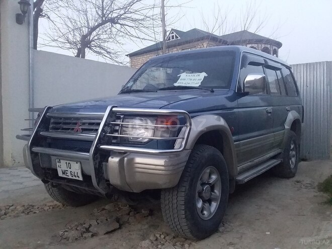 Mitsubishi Pajero 1993, 350,000 km - 3.5 л - Bakı