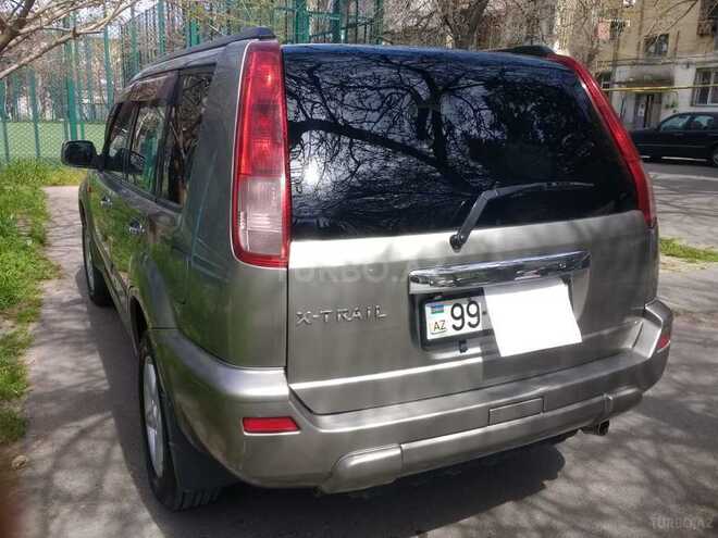 Nissan X-Trail 2003, 235,000 km - 2.0 l - Bakı