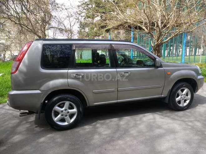 Nissan X-Trail 2003, 235,000 km - 2.0 l - Bakı