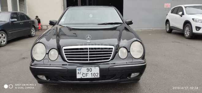 Mercedes E 320 2001, 302,000 km - 3.2 l - Bakı