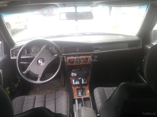 Mercedes 190 1991, 293,000 km - 2.0 л - Bakı