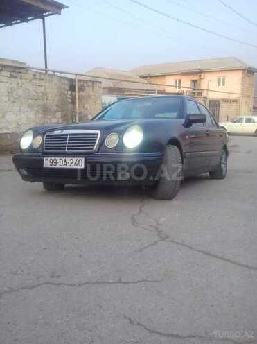 Mercedes E 240 1998, 280,000 km - 2.4 л - Bakı
