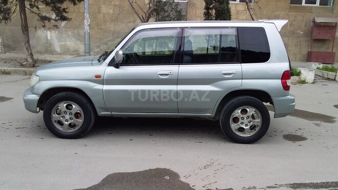 Mitsubishi Pajero io 1999, 306,000 km - 1.8 l - Bakı