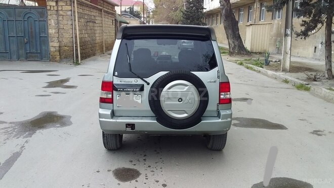 Mitsubishi Pajero io 1999, 306,000 km - 1.8 l - Bakı