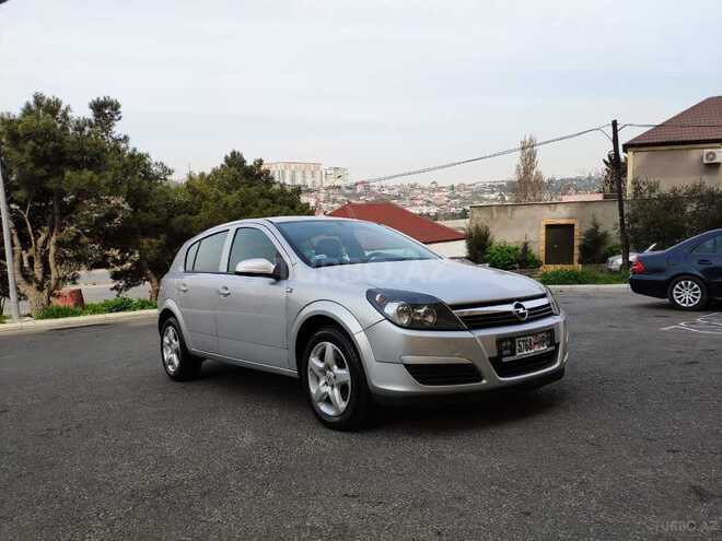 Opel Astra 2006, 168,000 km - 1.3 l - Bakı