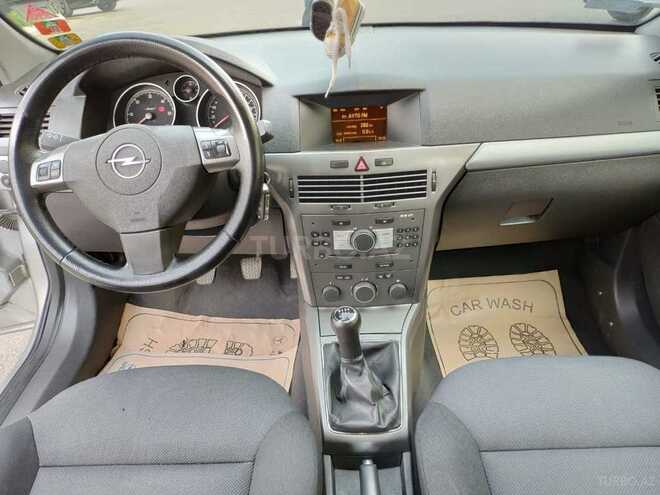 Opel Astra 2006, 168,000 km - 1.3 l - Bakı