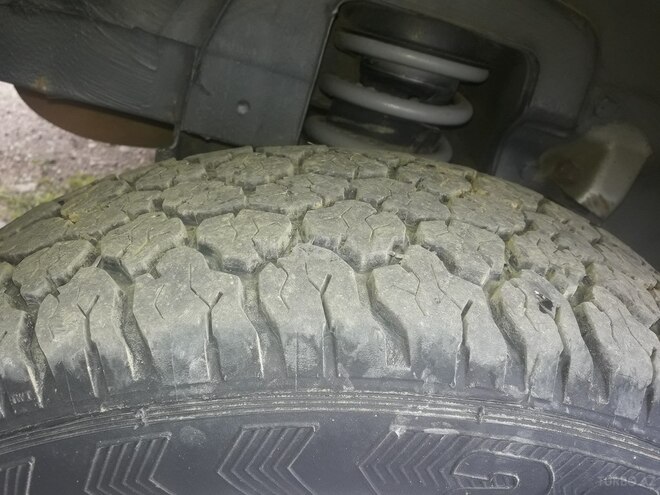 Chevrolet Niva 2012, 105,000 km - 1.7 l - Astara