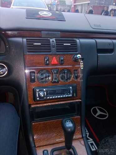 Mercedes E 220 1998, 325,000 km - 2.2 л - Bakı