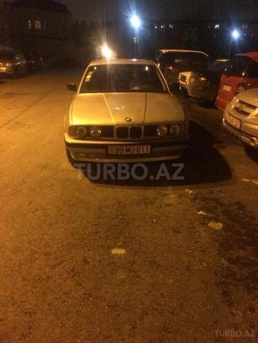 BMW 525 1988, 400,000 km - 2.4 l - Bakı