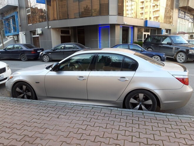 BMW 530 2004, 180,000 km - 3.0 l - Bakı