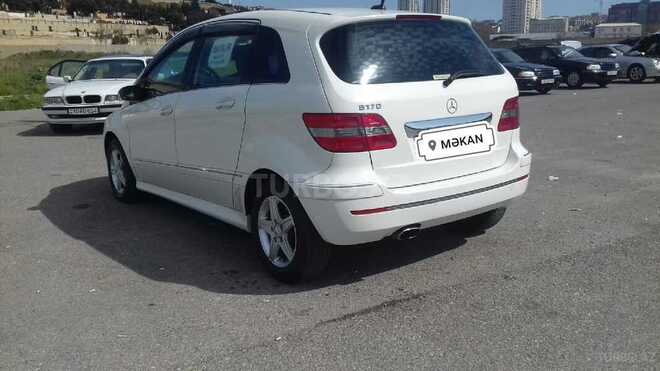 Mercedes B 170 2007, 113,000 km - 1.7 л - Biləsuvar