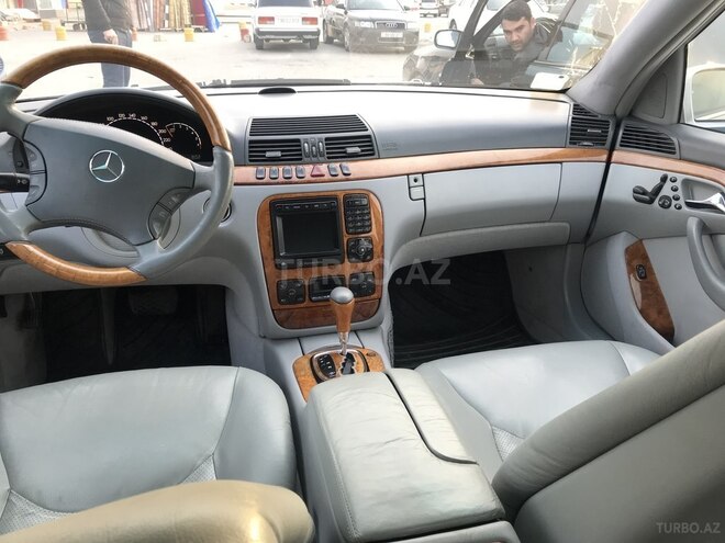 Mercedes S 320 2001, 355,000 km - 3.2 l - Bakı