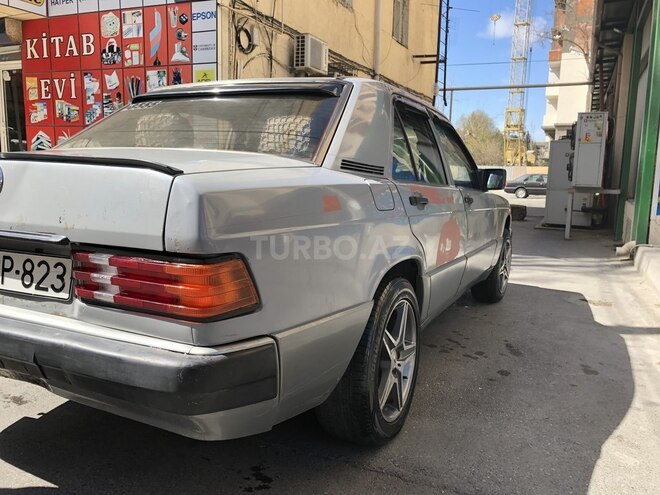 Mercedes 190 1990, 270,000 km - 2.0 л - Bakı