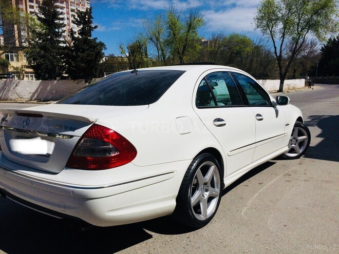 Mercedes E 320 2004, 167,500 km - 3.2 l - Bakı