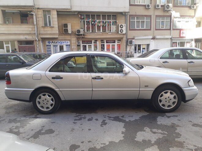 Mercedes C 200 1995, 351,000 km - 2.0 л - Bakı