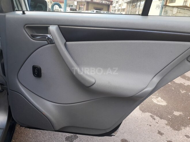 Mercedes C 200 1995, 351,000 km - 2.0 л - Bakı