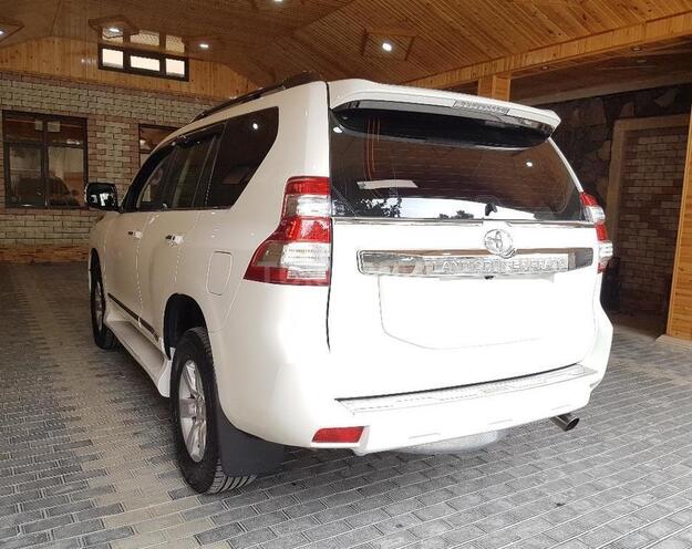 Toyota Prado 2014, 172,000 km - 2.7 l - Bakı