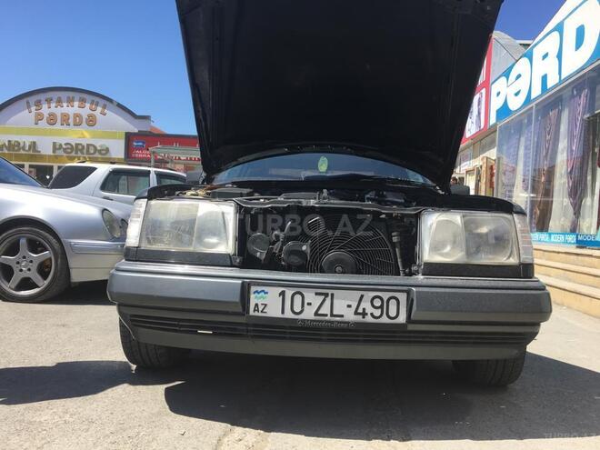 Mercedes E 220 1994, 270,000 km - 2.2 l - Bakı