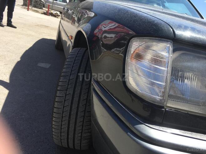 Mercedes E 220 1994, 270,000 km - 2.2 l - Bakı