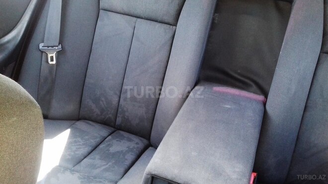 Mercedes E 230 1997, 276,345 km - 2.3 l - Bakı