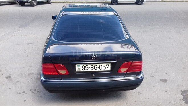 Mercedes E 230 1997, 276,345 km - 2.3 l - Bakı
