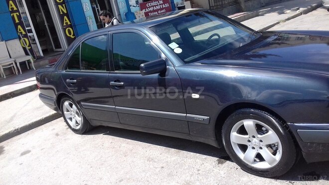 Mercedes E 230 1997, 276,345 km - 2.3 l - Bakı
