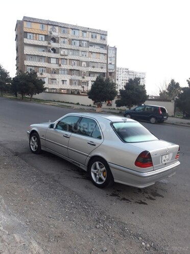 Mercedes C 240 1999, 208,800 km - 2.4 l - Bakı