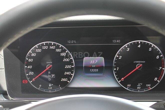 Mercedes E 250 2017, 13,335 km - 2.0 l - Bakı