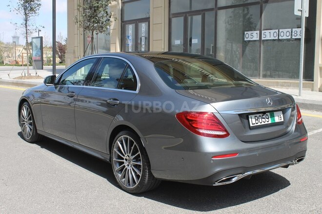Mercedes E 250 2017, 13,335 km - 2.0 l - Bakı