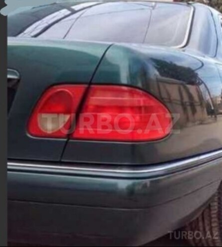 Mercedes E 220 1998, 287,102 km - 2.2 l - Bakı