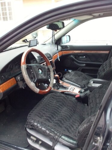 BMW 528 1997, 245,000 km - 2.8 л - Bakı