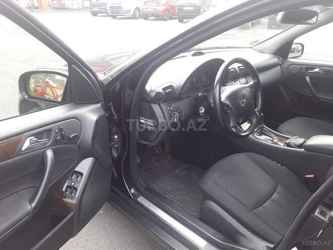 Mercedes C 220 2007, 280,000 km - 2.2 l - Bakı