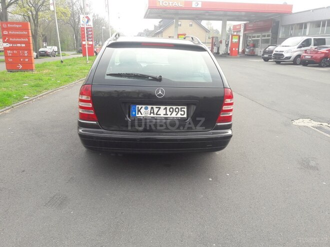 Mercedes C 220 2007, 280,000 km - 2.2 l - Bakı