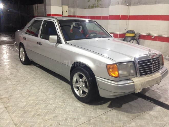 Mercedes E 200 1992, 354,646 km - 2.0 л - Bakı