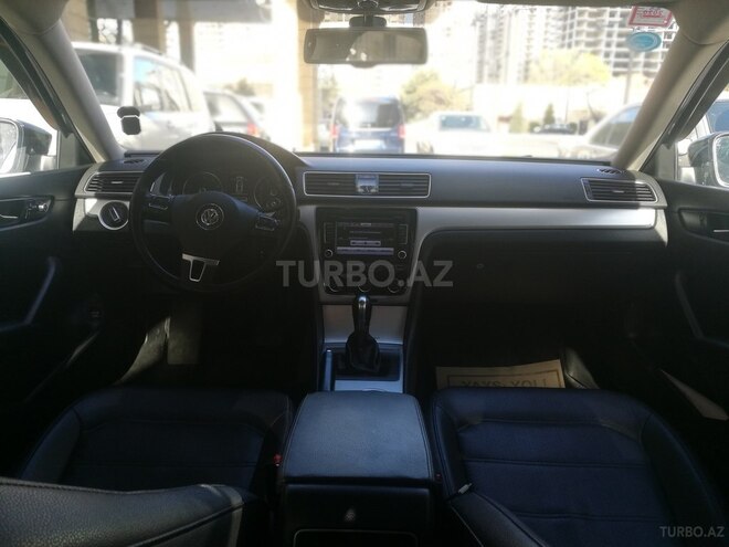 Volkswagen Passat 2013, 93,000 km - 2.5 l - Bakı