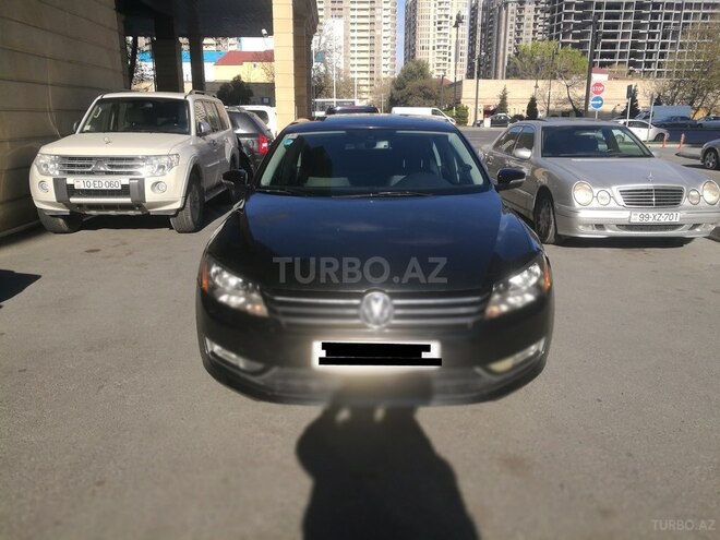 Volkswagen Passat 2013, 93,000 km - 2.5 l - Bakı