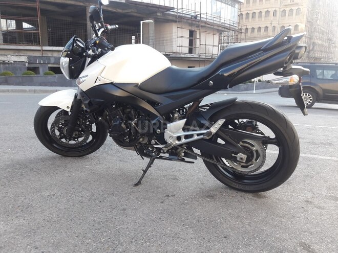 Suzuki  2010, 24,375 km - 0.6 l - Bakı