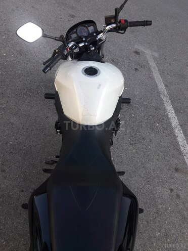 Suzuki  2010, 24,375 km - 0.6 l - Bakı