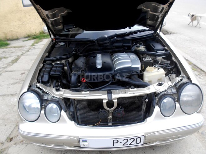 Mercedes E 220 1999, 120,000 km - 2.2 l - Masallı