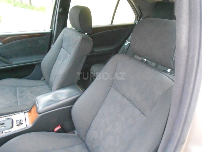 Mercedes E 220 1999, 120,000 km - 2.2 l - Masallı