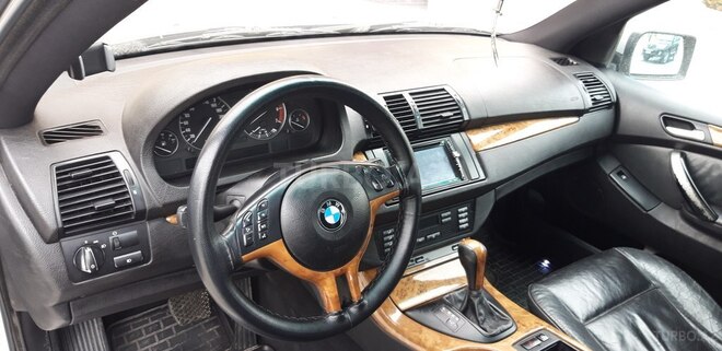 BMW X5 2001, 325,000 km - 4.4 l - Bakı