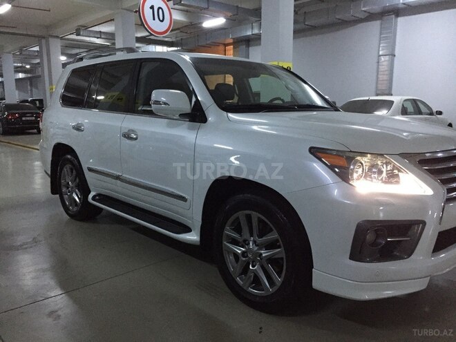 Lexus LX 570 2013, 83,000 km - 5.7 l - Bakı