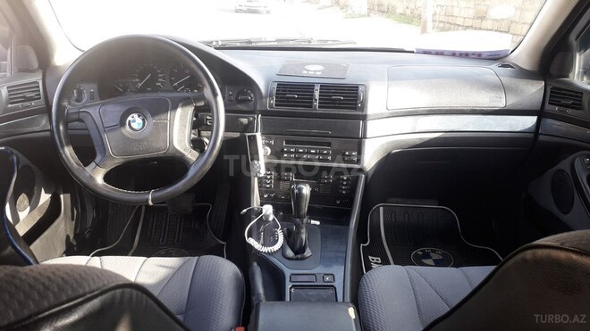 BMW 523 1997, 214,000 km - 2.5 l - Bakı