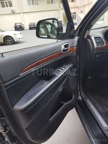Jeep Grand Cherokee 2011, 135,000 km - 3.6 л - Bakı