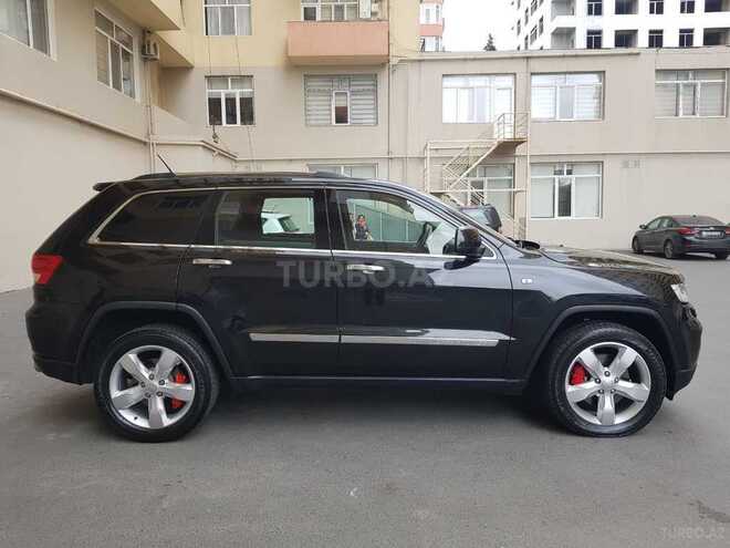 Jeep Grand Cherokee 2011, 135,000 km - 3.6 л - Bakı