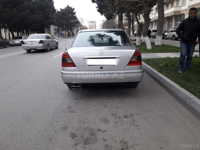 Mercedes C 230 1996, 300,000 km - 2.3 l - Sumqayıt