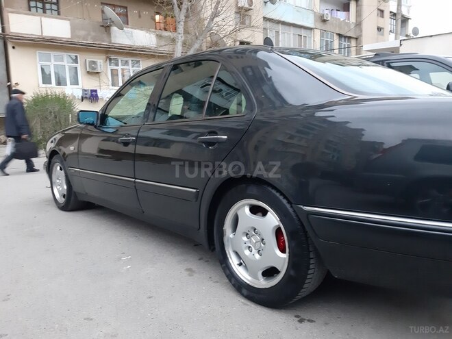 Mercedes E 320 1995, 395,000 km - 3.2 л - Bakı
